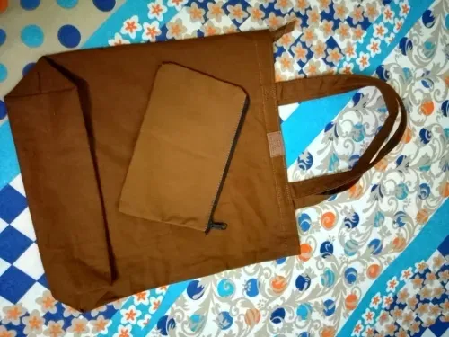 Trendy%20Top%20Handle%20Tote%20Canvas%20Bag%20with%20Mini%20Pouch%20Brown%20Color%20Shopping%20Bag%20/%20College%20/%20University%20Bag,%20Tote%20Bag,%20Canvas%20Bag%20with%20Zipper%20(2%20in1%20Combo%20Pack)%20-%20Image%2010