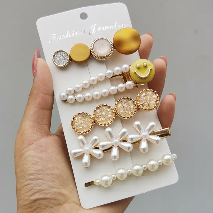 Superlative%20Stylish%20Fashionable%20Hair%20Clip%20Set%20Hair%20Accessories%20For%20Women%20Imported%20From%20China%20Preferble%20-%20Low%20Hassle%20and%20Maintanance%20-%20Image%202