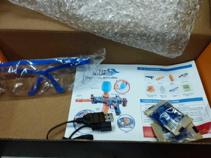 Shooting%20MP5%20Electric%20Gel%20Ball%20Blaster,%20Electric%20Toy%20Gun%20-%20Image%202