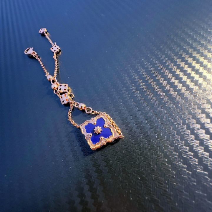 Buccellati%20V%20Gold%20Clover%20Bracelet%20Women's%20European%20and%20American%20Court%20Style%20Plated%2018K%20Rose%20Gold%20High%20Version%20Factory%20Wholesale%20-%20Image%207
