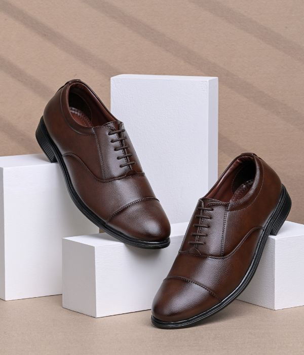 Men's Formal Shoe Premium Quality Formal Design - Black (Socks Free!!)