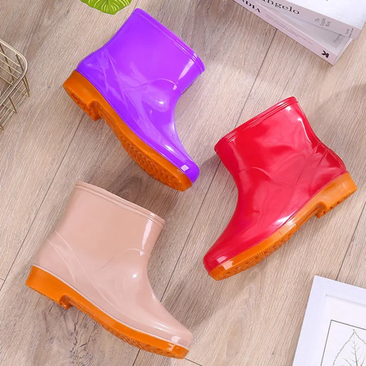 Short%20Tube%20Rain%20Boots%20Rain%20Boots%20Women's%20Summer%20Short%20Lightweight%20Work%20Rubber%20Boots%20Wear-Resistant%20Low%20Tube%20Kitchen%20Non-Slip%20Glue%20Shoe%20Cover%20Shoes%20-%20Image%207