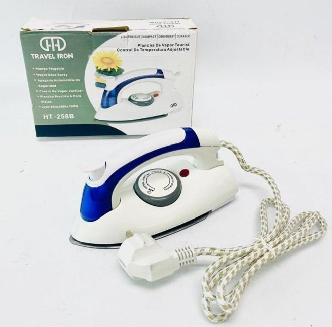 ELECTRIC%20PORTABLE%20FOLDING%20HANDED%20TRAVEL%20IRON%20STREAMERS.%20-%20Image%207