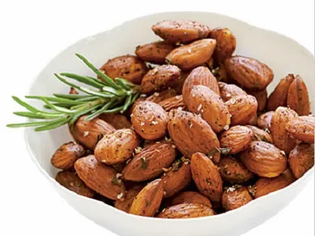 Fried%20-Roasted%20-Salted%20Almonds-%201%20kg%20-%20Image%203