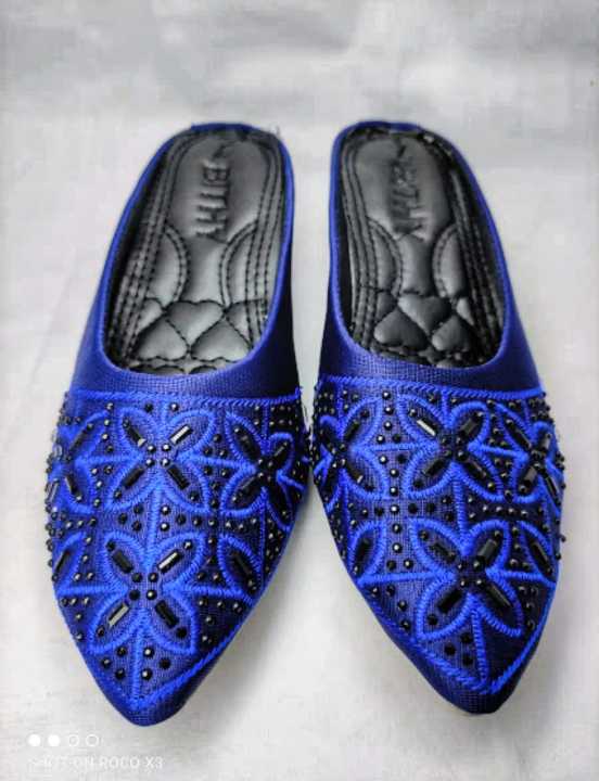 Pakistani%20Nagra%20Jutti%20for%20Women%20and%20Men%20-%20Traditional%20Flat%20Shoes%20-%20Image%209