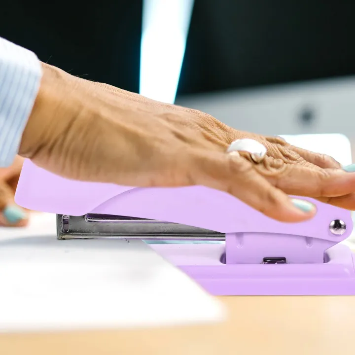 Stapler%20Staplers%20Staple%20Desk%20Portable%20Office%20Plier%20Teacher%20Remover%20School%20Notebook%20Manual%20Document%20Files%20Book%20Paper%20Wood%20Kids%20-%20Image%203