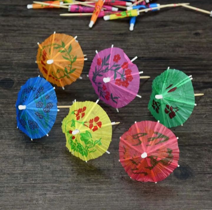 Cake%20umbrella-10/mini%20decoration%20umbrella/Juice%20glass%20Umbrella%20for%20using%20CAKE/JUICE%20DECORATION-10pc%20-%20Image%203