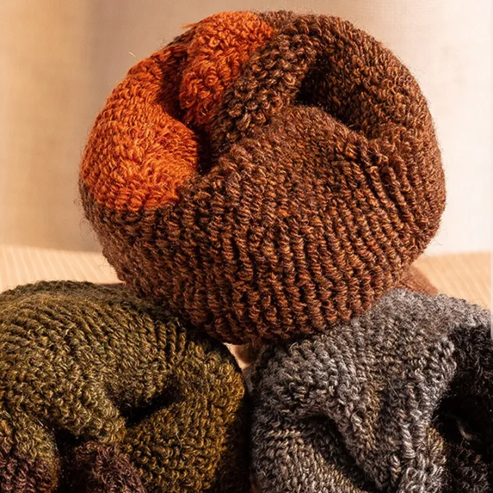 Men%20Thick%20Merino%20Wool%20Socks%20Warm%20Winter%20Socks%20Retro%20Style%20Soft%20Super%20Thick%20Terry%20Hiking%20Boot%20Socks%20-%20Image%207