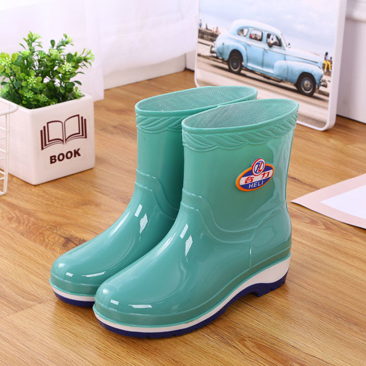 Mid-Calf%20and%20Low%20Length%20Rain%20Shoes%20Women's%20Non-Slip%20Rubber%20Shoes%20Rubber%20Boots%20Knee-High%20Rain%20Boots%20Wear-Resistant%20Rain%20Boots%20Fashion%20Velvet%20Padded%20Warm%20-%20Image%207