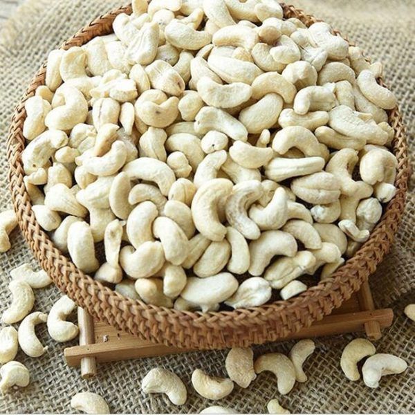 Cashew%20Nut%20(Kaju%20Badam)%20-%20250gm%20-%20Image%203