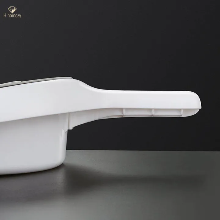 Portable%20Bed%20Pan%20with%20Guard%20with%20A%20Handle%20Load%20Bearing%20Bedridden%20Urinal%20for%20Home%20Elderly%20Men%20-%20Image%203