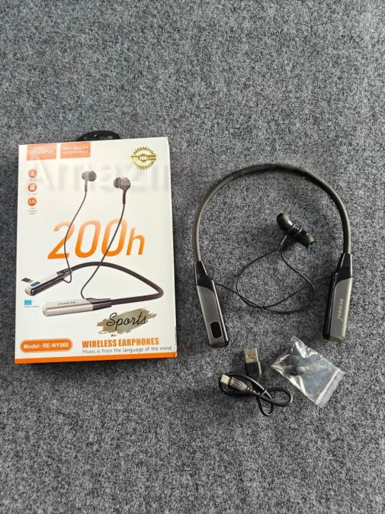 Recrsi%20Wireless%20Bluetooth%20Neckband%20Original%20Headphone%20200%20Hours%20Battery%20Backup%20Digital%20Display%20By%20GADGET-X%20-%20Image%202