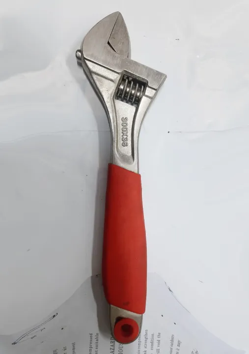 Adjustable%20Wrench%2012%C2%A0Inch%C2%A0with%20RED%20Rubber%20Grip%20Handle%C2%A0300mm%20Heavy%20Duty,%C2%A0HMBR%20Brand%20As%20A%20pictur%20-%20Image%203