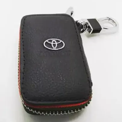 Toyota%20Leather%20key%20ring%20-%20Key%20Ring%20-%20Image%203