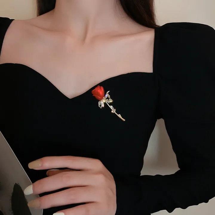Rose%20brooch%20in%20Halloween%20crown%20Women's%20brooches%20party%20pins%20Badge%20for%20girls%20Light%20proof%20-%20Image%205
