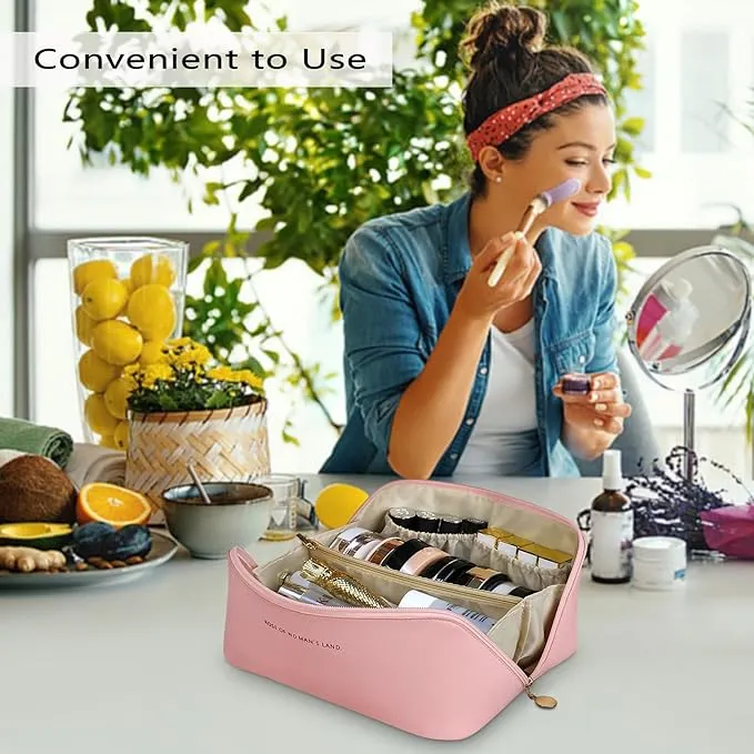 Large%20Capacity%20Cosmetic%20Bags%20European%20Style%20Travel%20Makeup%20Bags%20Large%20Capacity%20Waterproof%20PU%20Leather%20Handbag%20Organizer%20for%20Men%20and%20Women%20with%20Zipper.%20-%20Image%205