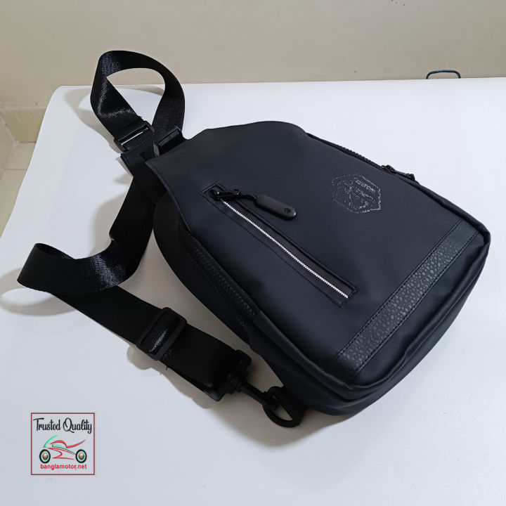 Arctic%20Hunter%20Cross%20Bag%20%7C%20Crossbody%20Bag%20-%20Image%205