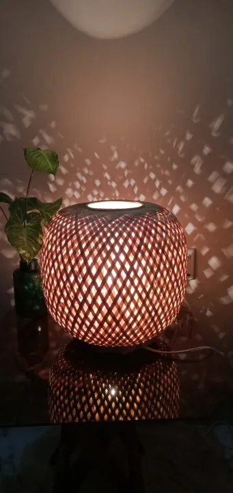 Eco%20Friendly%20Bamboo%20Made%20Oval%20Shaped%20Table%20Lamp%20Shaded%20-%20Image%205