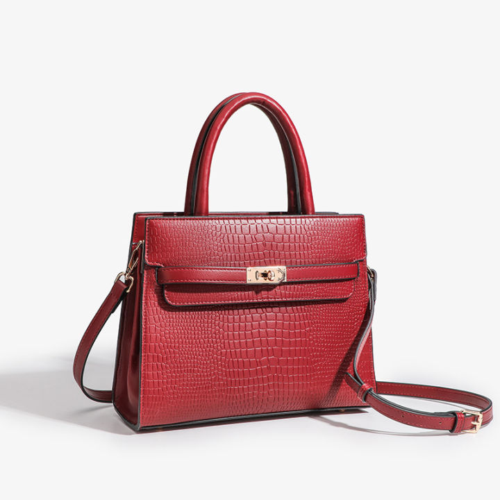 Light%20luxury%20women's%20bag,%20tote%20bag,%20red%20wedding%20bag,%20kelly%20bag,%202024%20new%20crocodile%20pattern,%20mom%20bag,%20crossbody%20handbag%20-%20Image%203