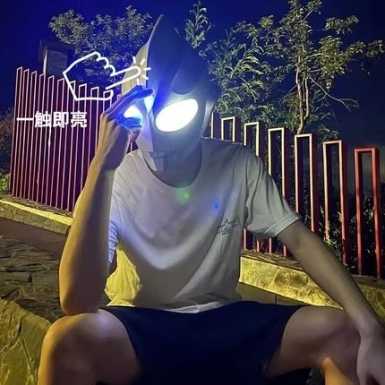 Ultraman%20Tiga%20Helmet%20Children's%20Celo%20Glowing%20Birthday%20Gift%20Full%20Face%20Touch%20Helmet%20for%20Men%20-%20Image%208