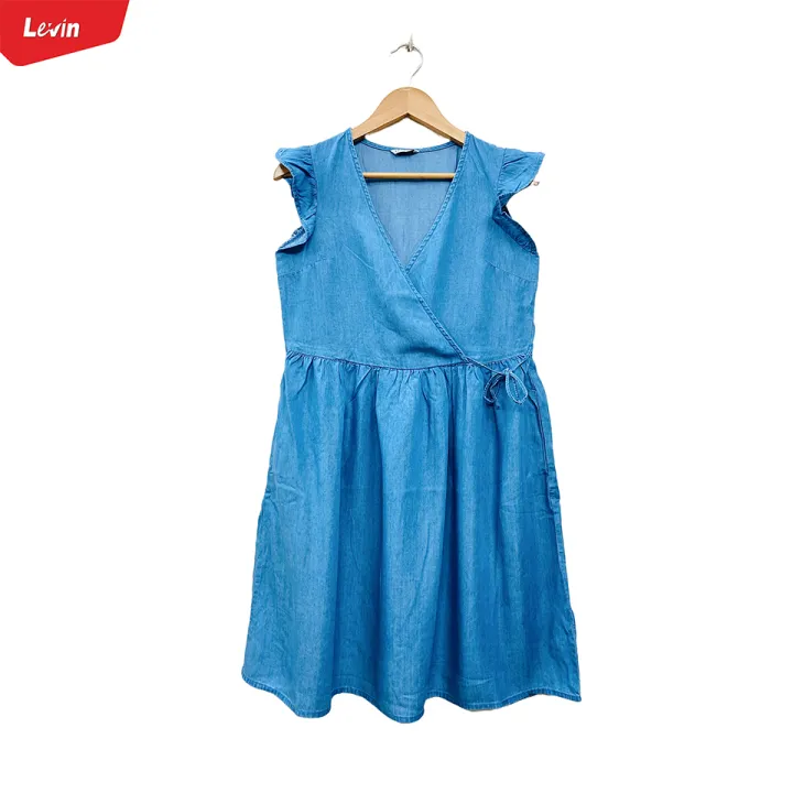 Women's%20Ruffle%20Sleeve%20Crrossover%20Denim%20Tops%20From%20Levin%20-%20Image%209