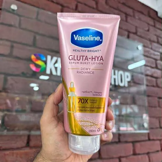 Vaseline%20Healhy%20Bright%20Gluta%20Hya%20Serum%20Burst%20Body%20Lotion%20Dewy%20Radiance%20290ml%20(%20Thailand%20)%20-%20Image%202
