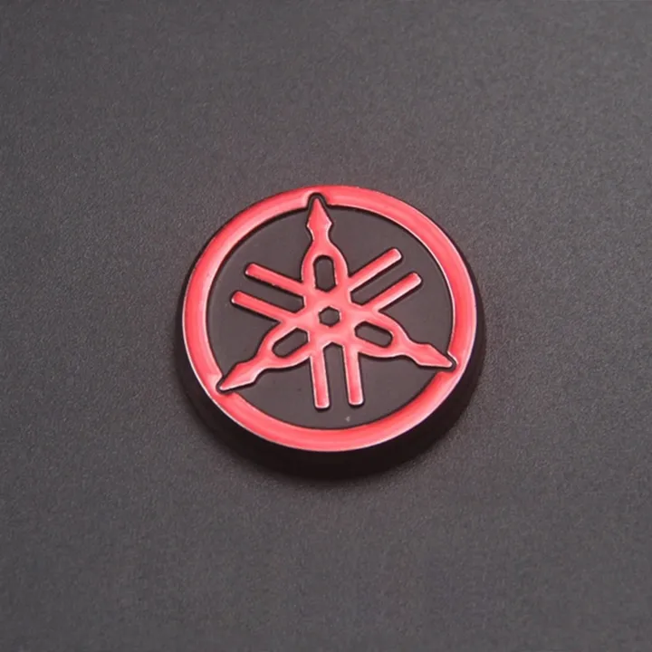 Yamaha%20Logo%20Sticker%20-%20Red%20-%20Bike%20Stickers%20-%20Image%204