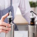 Oil and Vinegar Dispenser Bottle Oil Bottle Household Soy Sauce Bottle Seasoning Bottle Oil Vinegar Pot - 500 ml. 