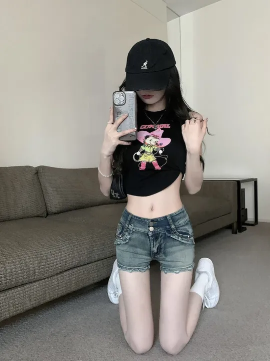 American%20Hot%20Girl%20Liu%20Ding%20Low%20Waist%20Denim%20Super%20Short%20Shorts%20Women's%20Summer%20New%20Slim%20Slimming%20Sheath%20Hot%20PantsinsTide%20-%20Image%203