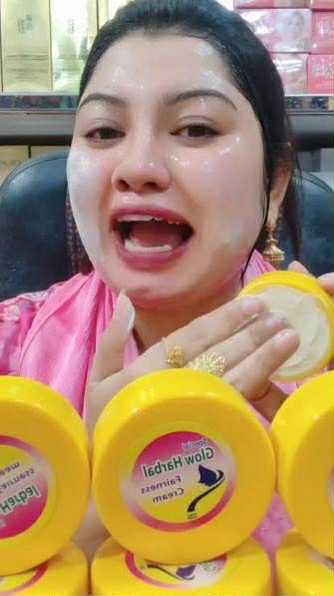 Glow%20Herbal%20Fairness%20cream%20-%20Image%206