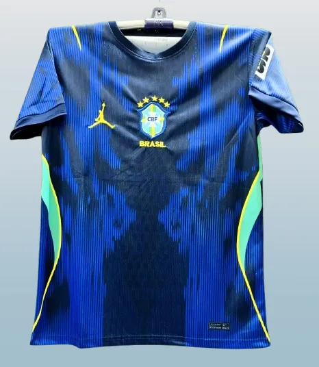 Brazil%20Full%20Sleeve%20Jersey%20For%20Qatar%20World%20Cup%202022%20-%20Brazil%20Jersey%202022%20World%20Cup%20-%20Show%20Your%20Support%20For%20Brazil%20In%20The%202022%20World%20Cup%20With%20This%20Full%20Sleeve%20Jersey%20-%20Image%202