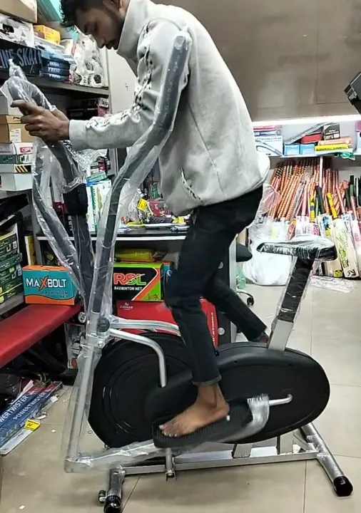 Cross%20Trainer%204%20Handal.%203%20in%20One%20Elliptical%20Bike%20-%20Image%205