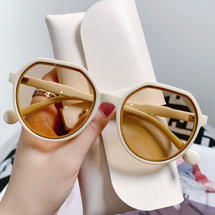 New brown sunglasses ins style female Korean version of the trendy net red retro small frame white sunglasses plain sunglasses