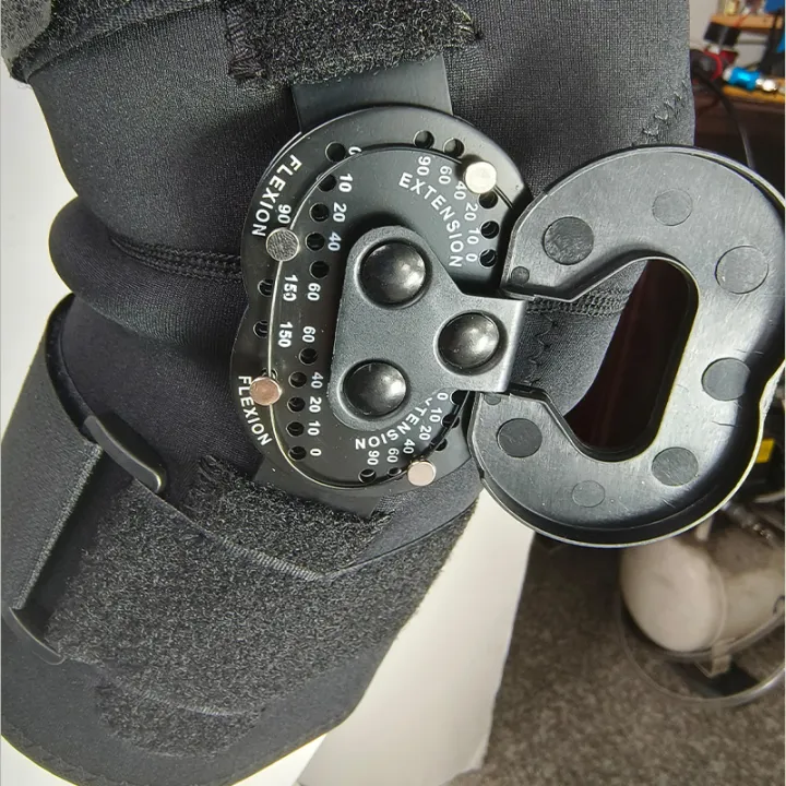 Hinged%20Knee%20Brace%20Adjustable%20Knee%20Support%20with%20Side%20Stabilizers%20of%20Locking%20Dials%20for%20Knee%20Pain%20Arthritis%20ACL%20PCL%20Meniscus%20Tear%20-%20Image%202