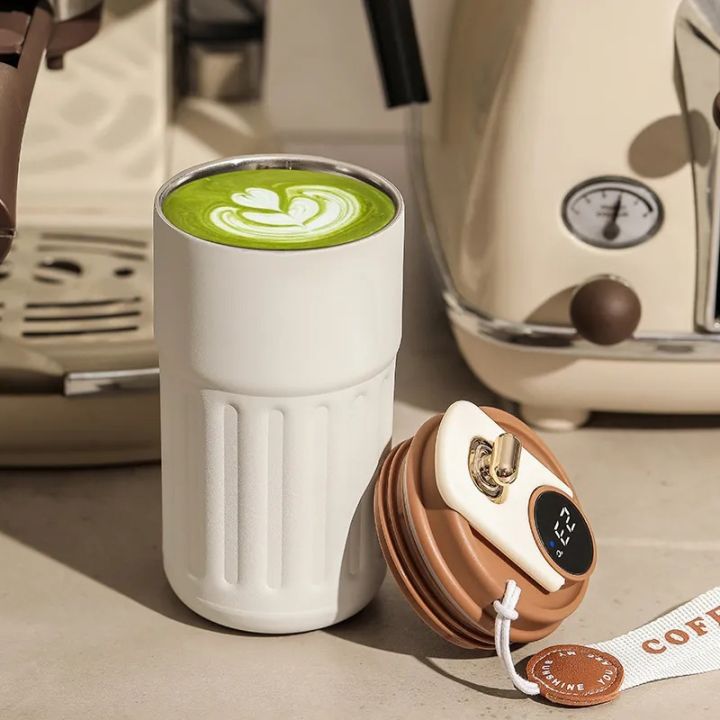 Temperature%20display%20coffee/juice%20hot%20and%20cold%20450ml%20stainless%20steel%20thermos%20with%20strap%20450ml%20-%20Image%203