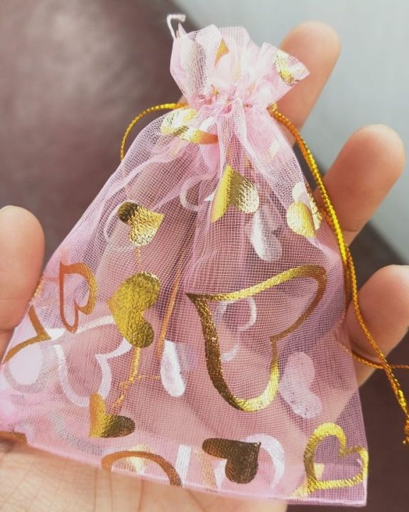 9*12%20cm%20Organza%20Pouch%20bag%20%7C%20Mini%20Gift%20Bag%20%7C%20Mesh%20Bag%20Multi%20Darwable%20Organza%20Bags%20Small%20Love%20Design%20Wedding%20Favor%20Gift%20bag%20Jewellery%20Packaging%20Bags%20-%20Image%205
