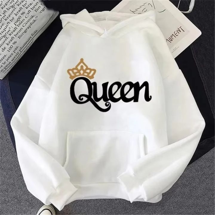 Queen%20Winter%20Fleece%20Cotton%20Hoodie%20For%20Women%20-%20Image%203
