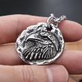 New Vintage Domineering Eagle Head Pendant Necklaces 316L Stainless Steel American Animal Necklace For Man Punk Biker Jewelry.