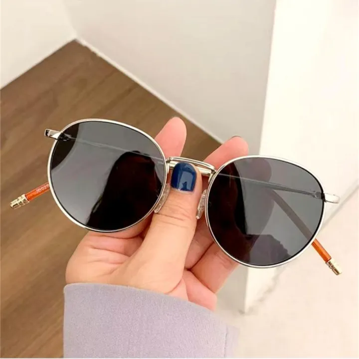 Polarized%20Lenses%20Round%20Sunglasses%20Comfort-Fit%20Lightweight%20Fashion-Forward%20Metal%20Eyewear%20Unisex%20Frames%20Retro%20Shades%20for%20Outdoor%20Activities%20All%20Genders%20Sun%20Protection%20Driving%20Eyewear%20-%20Image%205
