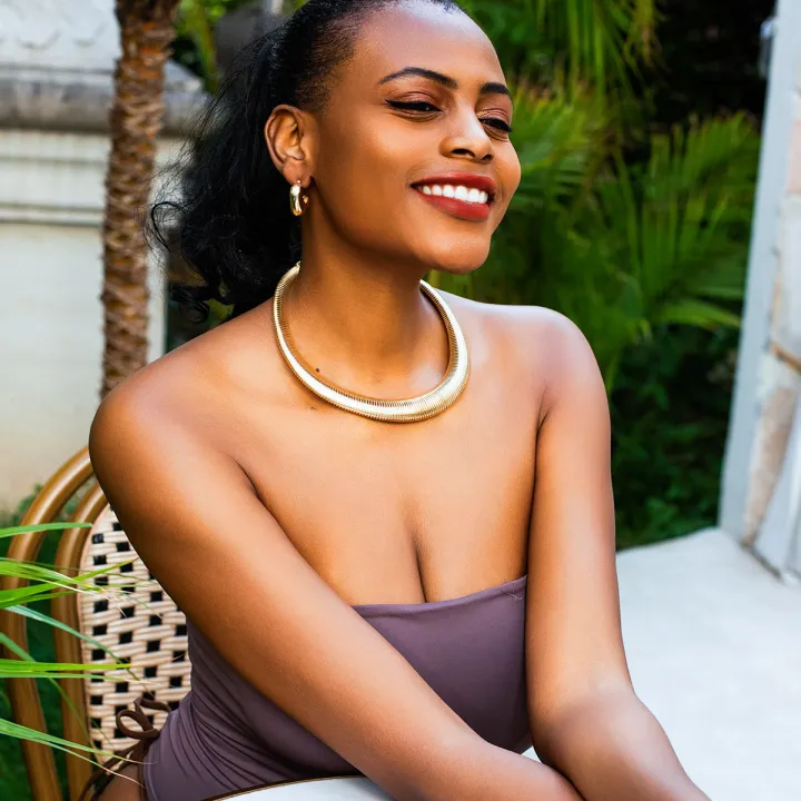 new%20metal%20choker%20European%20and%20American%20personality%20exaggerated%20wind%20snake%20bone%20necklace%20cross-border%20fashion%20single%20circle%20metal%20collar%20-%20Image%204