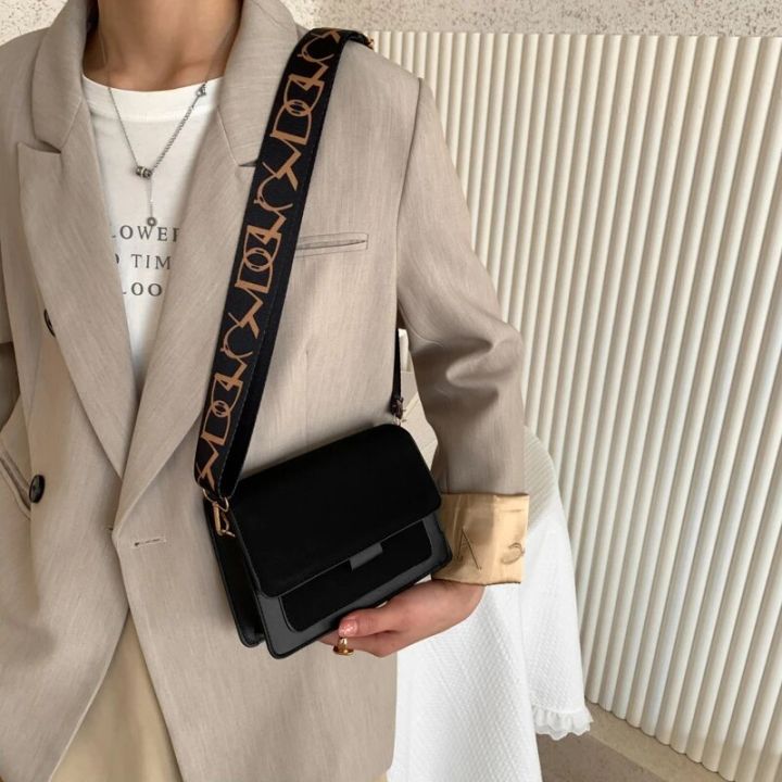 Fashion%20Small%20Women's%20Shoulder%20Bag%20PU%20Leather%20Crossbody%20Bags%20for%20Women%202023%20Trend%20Designer%20Handbags%20Cell%20Phone%20Purse%20-%20Image%202