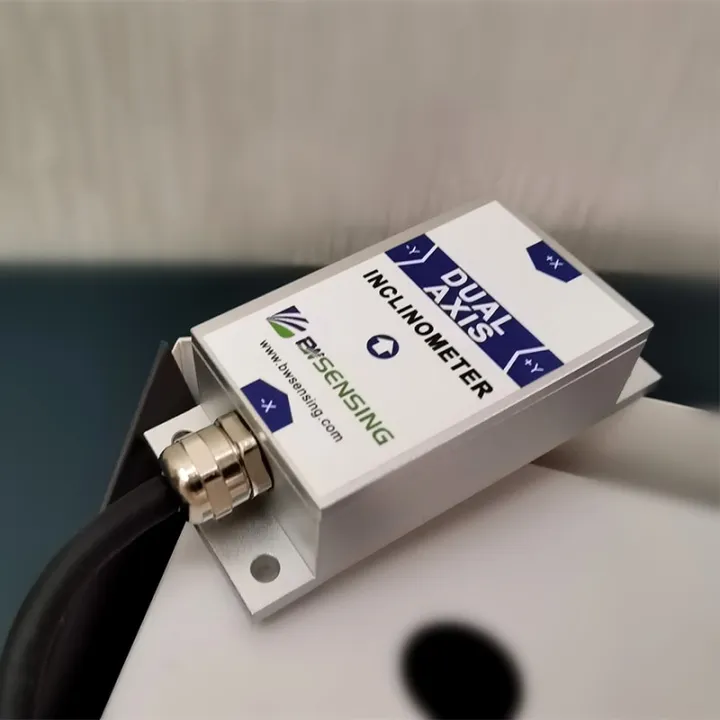 BWK228%20BWK220%20Tilt%20Angle%20Sensor%20Dual%20Axis%20Inclinometer%20with%20Accuracy%200.2%204-20mA%200-20mA%200-24mA%200-5V%200-10V%20Clinometer%20Level%20Sensor-4-20mA%20BWK228%20-%20Image%203