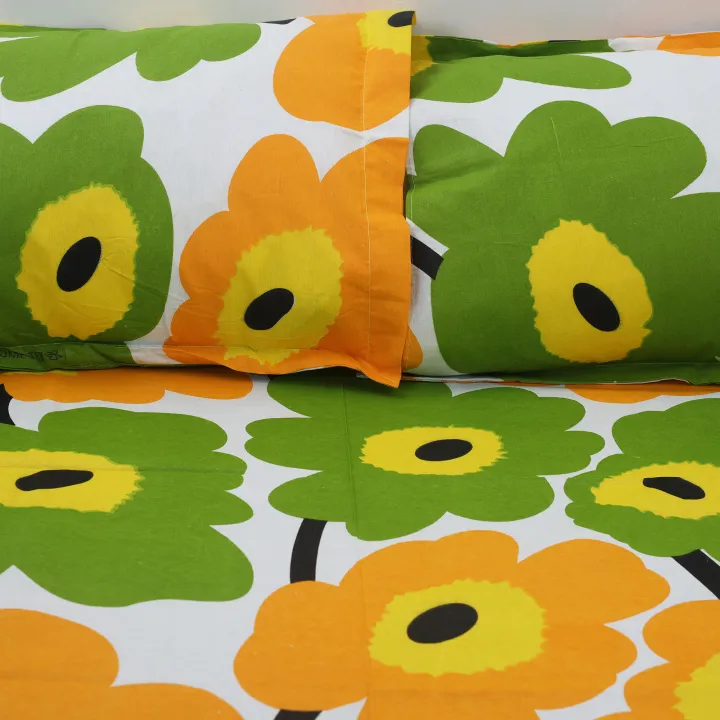 Double%20Size%20Flat%20Cotton%20Multicolor%20Bed%20Sheet%20Set%20-%20Two%20Pillow%20Covers%20Included%20Easy%20Maintenance%20-%20300%20Thread%20Count-%20Hand%20Washable%20-%20Image%203