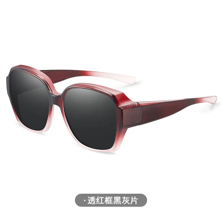 The%20new%20myopia%20glasses%20are%20equipped%20with%20sunglasses%20and%20women%20can%20wear%20sunglasses%20for%20myopia%20sunscreen%20and%20polarized%20driving%20sunglasses%20-%20Image%206