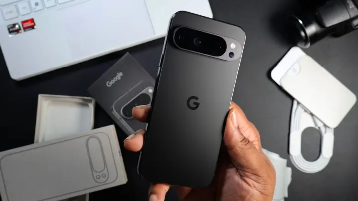 Google%20Pixel%209%20Pro%20XL%20(16GB%20RAM,%20128GB%20ROM)%20-%20Obsidian%20-%206.8"%20Super%20Actua%20Display%20-%205G%20Android%20Smartphone%20(Official%20Warranty)%20-%20Image%204