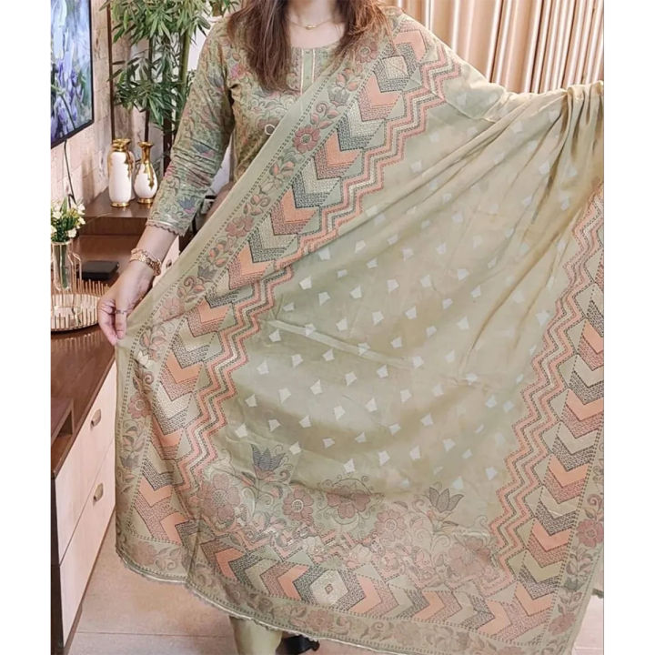 Exclusive%20Cotton%20Unstitched%20Skin%20Print%20High%20Quality%20Three%20Piece%20dress%20For%20Women%20-%20Image%202