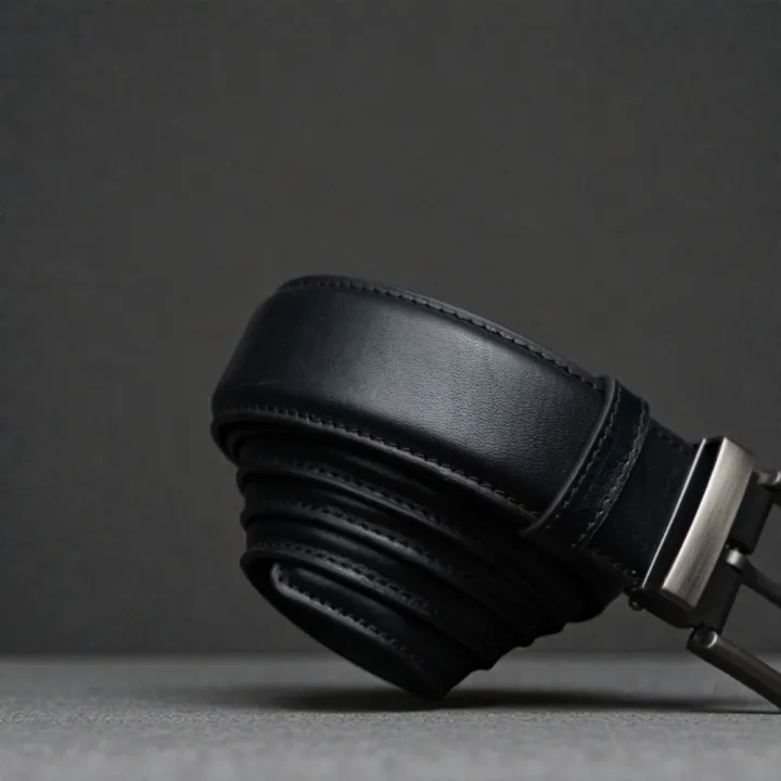 Zays%20Genuine%20Leather%20Belt%20for%20Men%20%E2%80%93%20Full-Grain,%20Adjustable%20Fits%20For%2028%E2%80%9340%20Inch%20Waist,%201.3"%20Width%20Formal%20&%20Casual%20Dress%20Belt%20-%20Image%207