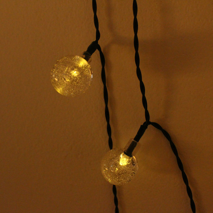 Light%20up%20life%206M%2030%20LED%20Solar%20Powered%20Retro%20Crystal%20Ball%20Bulb%20String%20Outdoor%20Light%20-%20Image%209