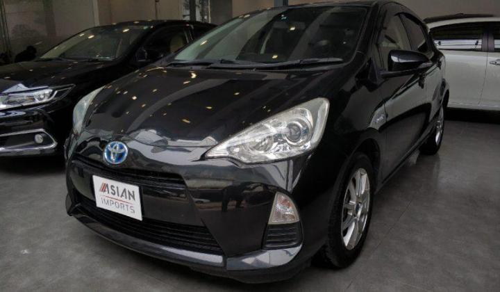 Toyota Aqua Grade S 2013 Black