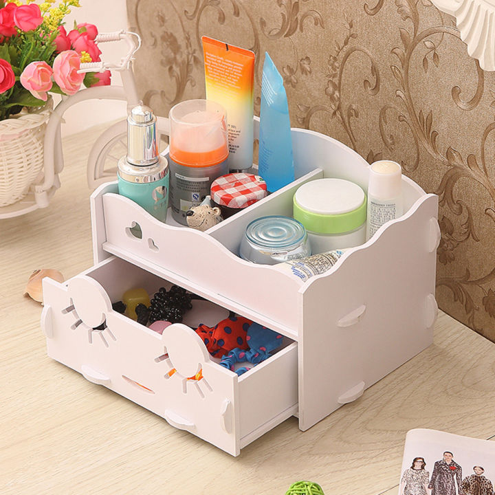 Smiling%20face%20wooden%20white%20cosmetics%20organizer,%20clean%20desk%20and%20desk%20-%20Image%202